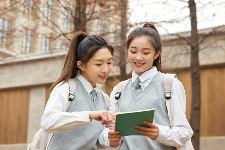 上海外國語大學(xué)MPA面試相關(guān)問題匯總 上海外國語大學(xué)MPA面試相關(guān)問題匯總