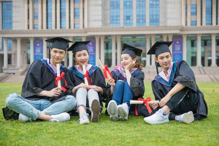 上海師范大學(xué)金融專碩一般安排什么時候面試?