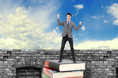 行政管理在職研究生報考人群