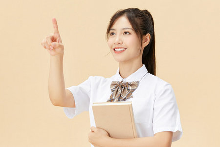 工商管理(MBA)中外合辦學費 工商管理(MBA)中外合辦學費