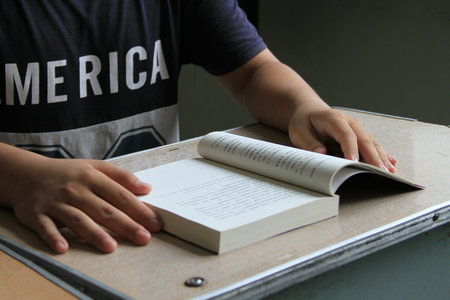 首都經濟貿易大學在職研究生證書 首都經濟貿易大學在職研究生證書