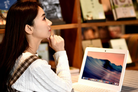 北京外國(guó)語(yǔ)大學(xué)非全日制研究生報(bào)考注意事項(xiàng) 北京外國(guó)語(yǔ)大學(xué)非全日制研究生報(bào)考注意事項(xiàng)