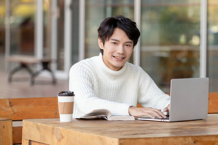 首都經濟貿易大學在職研究生證書 首都經濟貿易大學在職研究生證書