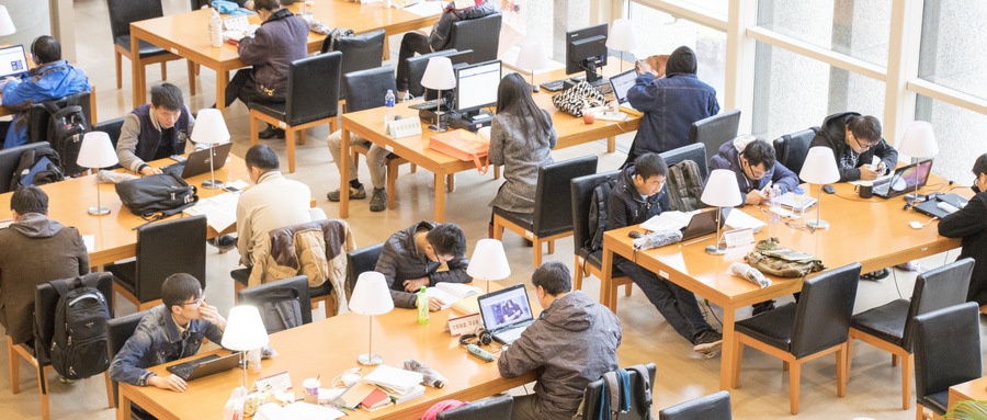 在職人員報(bào)考安徽大學(xué)同等學(xué)力申碩能提升學(xué)歷嗎？