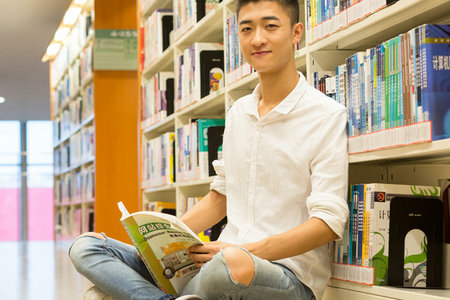 法國高等科學技術與經濟(ISTEC)商業學院免聯考碩士報考條件 法國高等科學技術與經濟(ISTEC)商業學院免聯考碩士報考條件