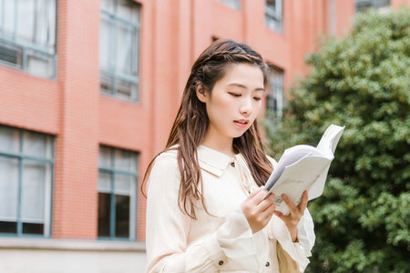 大連交通大學(xué)在職研究生報(bào)考條件 大連交通大學(xué)在職研究生報(bào)考條件