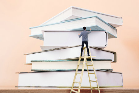 浙江大學(xué)高級(jí)研修班不需要參加考試 浙江大學(xué)高級(jí)研修班不需要參加考試