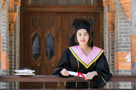 廣州中醫(yī)藥大學(xué)在職研究生就業(yè)優(yōu)勢 廣州中醫(yī)藥大學(xué)在職研究生就業(yè)優(yōu)勢