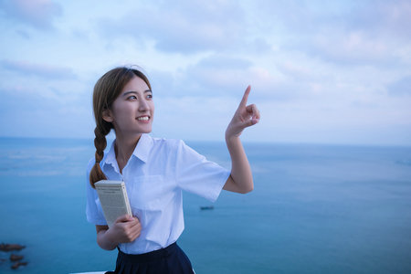 單證在職研究生有用