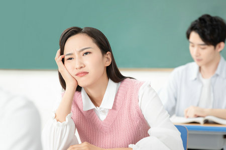 非全日制研究生報到證 非全日制研究生報到證