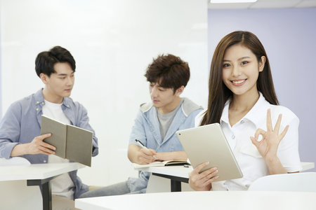 美國加州多明尼克大學證書 美國加州多明尼克大學證書