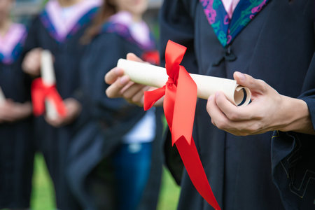 西班牙赫羅納大學畢業獲得什么證書 西班牙赫羅納大學畢業獲得什么證書