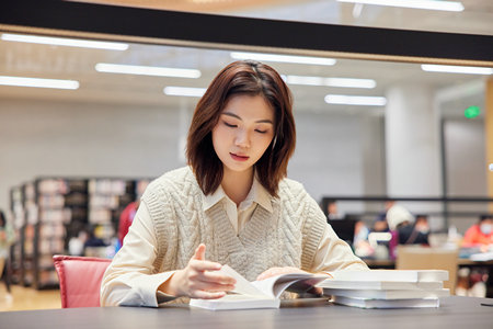 西班牙巴塞羅那自治大學報考條件及流程 西班牙巴塞羅那自治大學報考條件及流程