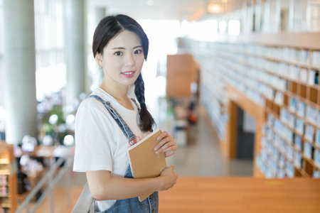 西班牙馬德里康普頓斯大學報考條件 西班牙馬德里康普頓斯大學報考條件