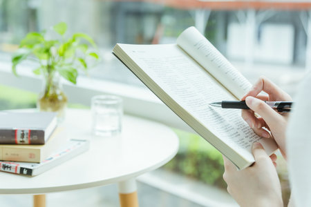 歐洲塞萬提斯大學國際博士有雙證嗎 歐洲塞萬提斯大學國際博士有雙證嗎