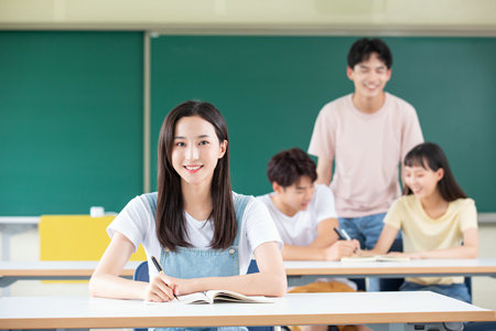 加拿大西三一大學報名及考試時間 加拿大西三一大學報名及考試時間