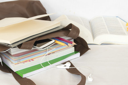 上海海事大學(xué)在職研究生報名及考試時間 上海海事大學(xué)在職研究生報名及考試時間