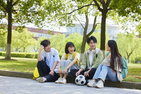 法國諾曼底管理學院國際博士學費 法國諾曼底管理學院國際博士學費