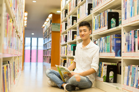 專碩和學(xué)碩的區(qū)別與含金量 專碩和學(xué)碩的區(qū)別與含金量