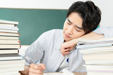 南京信息工程大學同等學力申碩學費 南京信息工程大學同等學力申碩學費