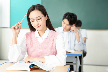 云南財經大學同等學力申碩學費 云南財經大學同等學力申碩學費