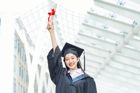 云南民族大學非全日制研究生學費一覽表 云南民族大學非全日制研究生學費一覽表