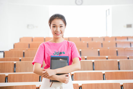 西班牙巴塞羅那大學(xué)國際博士需要考試嗎 西班牙巴塞羅那大學(xué)國際博士需要考試嗎