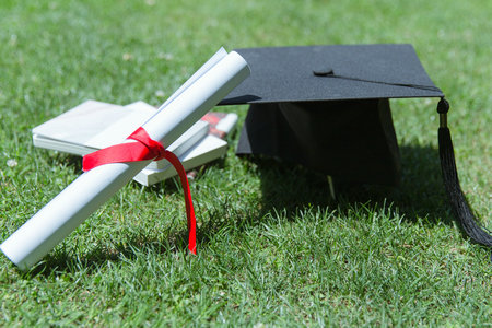 西班牙巴塞羅那大學國際博士學費一覽表 西班牙巴塞羅那大學國際博士學費一覽表