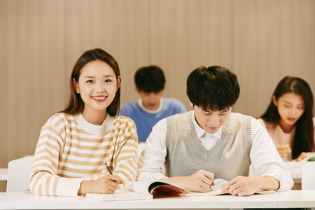 美國羅商大學考試科目 美國羅商大學考試科目