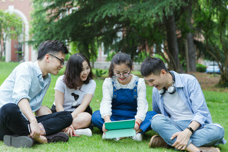瑞士中央管理大學國際博士需要滿足什么條件，滿足條件如何報考？