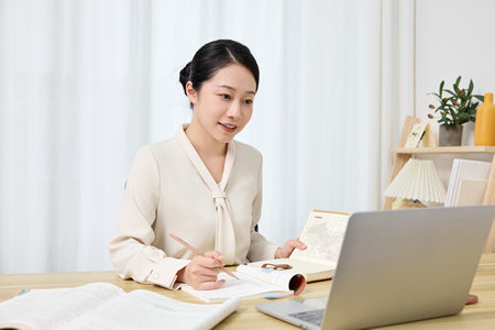 報考應用經濟學高級研修班需要多少錢，學費貴嗎？