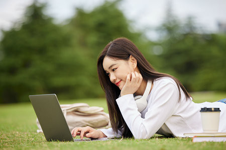 高等教育學(xué)在職研究生報名及考試時間2025