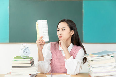 2025年廣播電視非全日制研究生學(xué)費匯總！