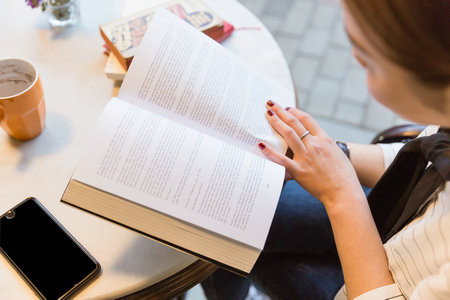 國際法學(xué)在職研究生報名及考試時間2025