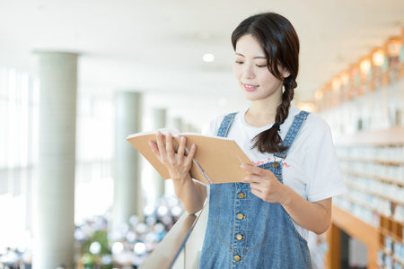 核能與核技術(shù)工程非全日制研究生學(xué)費(fèi)一年多少錢？