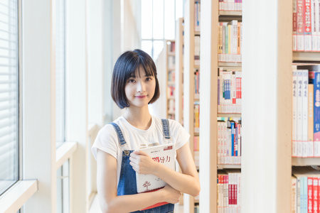 美國(guó)西東大學(xué)國(guó)際博士報(bào)名入口2025年