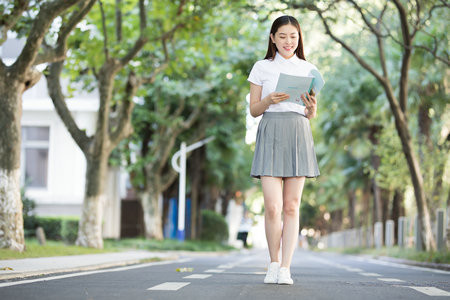 三峽大學(xué)非全日制研究生報名入口2025年