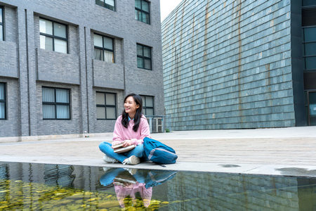 華僑大學(xué)非全日制研究生報(bào)名入口2025年