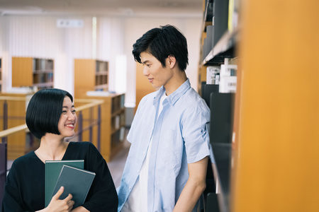 馬來(lái)西亞思特雅大學(xué)國(guó)際碩士報(bào)名入口2025年