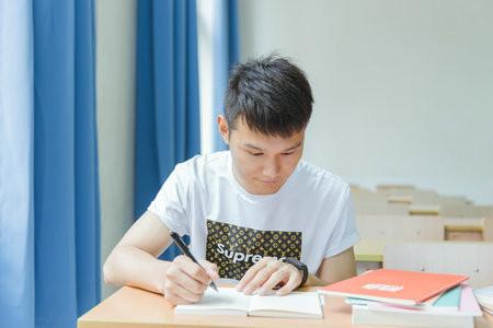 東北財經(jīng)大學(xué)金融專碩報考條件2025年