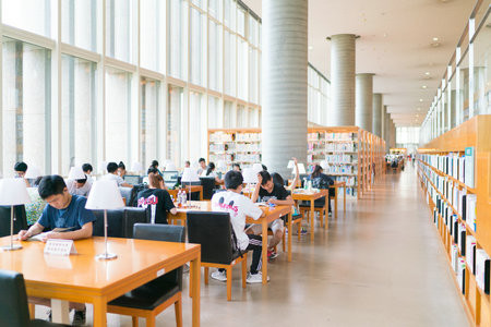 2026中國勞動關(guān)系學(xué)院MPA考試考什么科目？