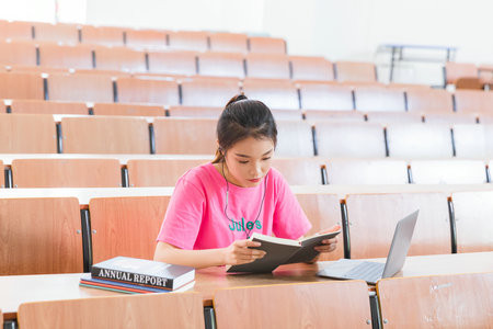 東北電力大學MPAcc成績怎么查詢？