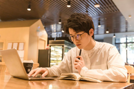 西南大學金融專碩成績沒過國家線怎么辦?