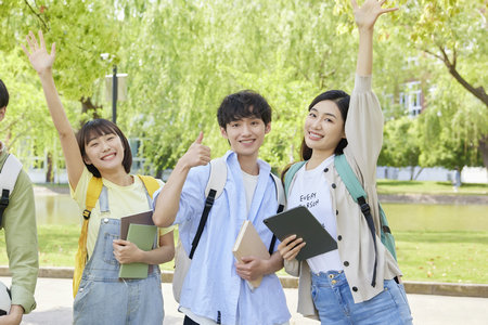 關(guān)于英國北安普頓大學(xué)有錄取分數(shù)線一說嗎 關(guān)于英國北安普頓大學(xué)有錄取分數(shù)線一說嗎