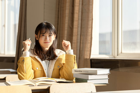 哈爾濱商業(yè)大學(xué)非全日制研究生分?jǐn)?shù)線 哈爾濱商業(yè)大學(xué)非全日制研究生分?jǐn)?shù)線