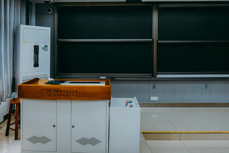 西南財經(jīng)大學(xué)EMBA分?jǐn)?shù)線每年是固定的嗎？