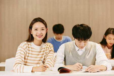 長江商學院EMBA分數線多少？