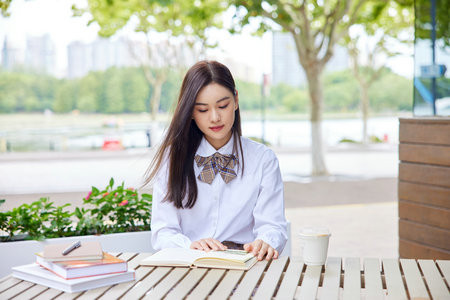 沈陽(yáng)大學(xué)非全日制研究生調(diào)劑流程及相關(guān)注意事項(xiàng)!