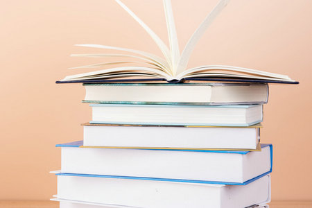 高級(jí)工商管理招生條件 高級(jí)工商管理招生條件