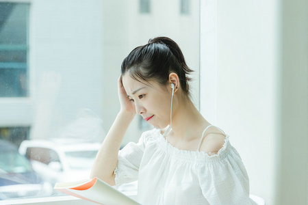 英語(yǔ)口譯非全日制研究生北京地區(qū)招生詳情 英語(yǔ)口譯非全日制研究生北京地區(qū)招生詳情